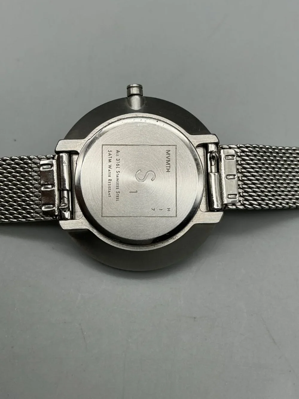 MVMT Minimalist Mod S1 Womens Watch 32mm Silver Tone Mesh Band New Battery